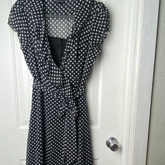 Black polka dot dress - Picture 1 of 3